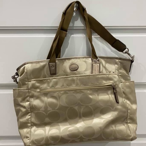 Coach diaper Bag - Picture 1 of 1
